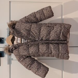 GAP baby size 5 Cold Control Ultra Max Cheetah print Jacket